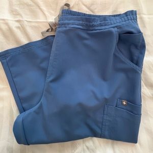Women's Ceil Blue Yola™ - Skinny Scrub Pants
L / Ceil Blue